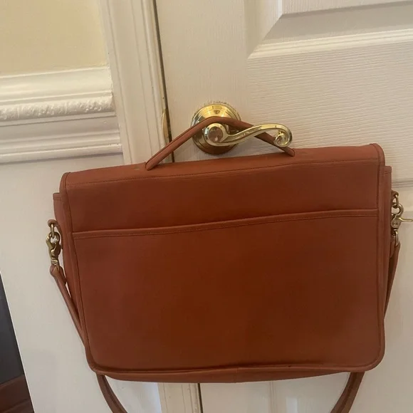 Gorgeous Vintage British Tan Leather Briefcase w/ Crossbody Strap -GHW - Picture 2 of 10